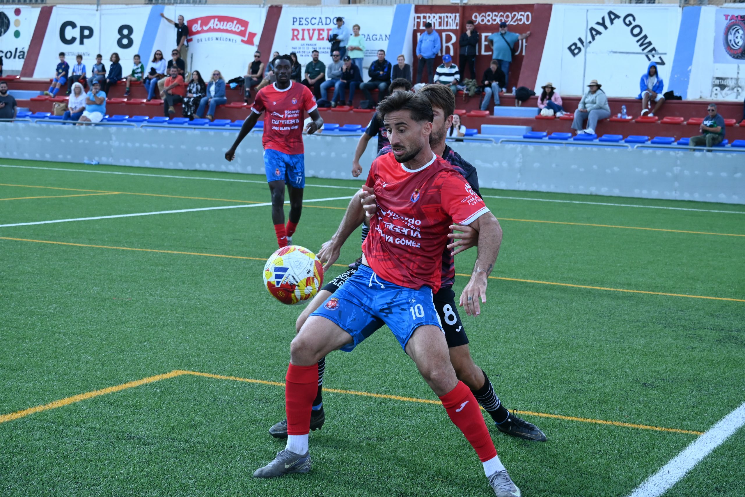 Dos zarpazos tumban a la Minera