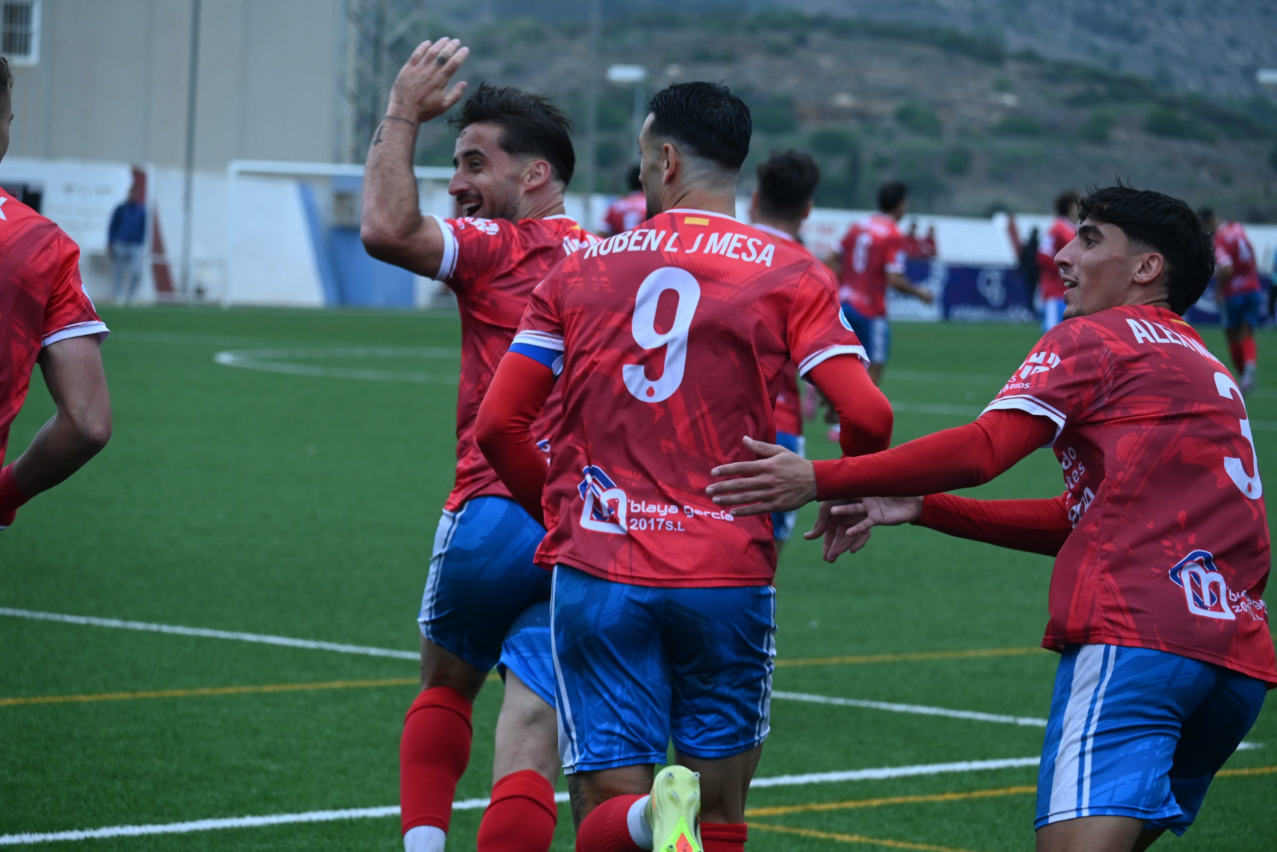 Imagen principal de la crónica del partido.