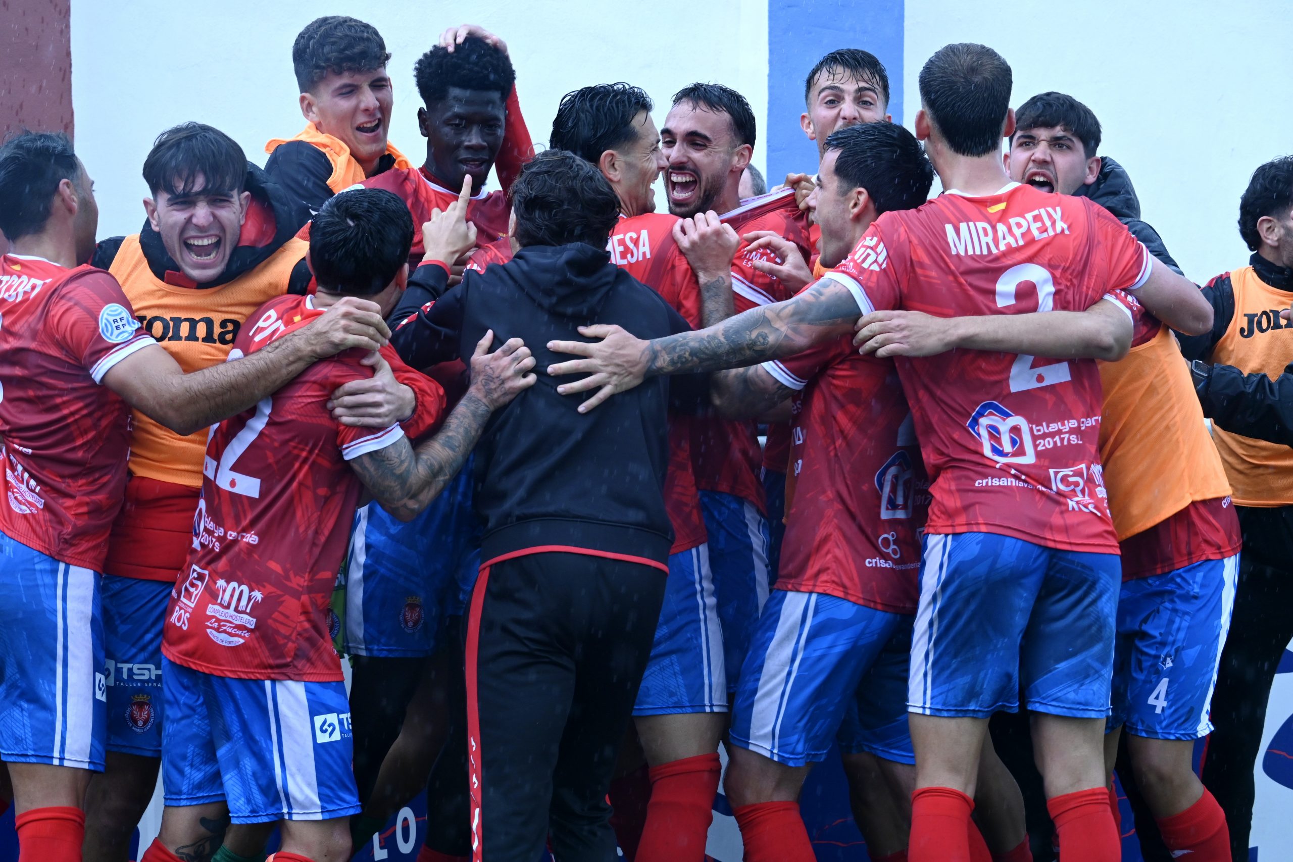 Imagen principal de la crónica del Deportiva Minera 3-2 Atlético Malagueño.