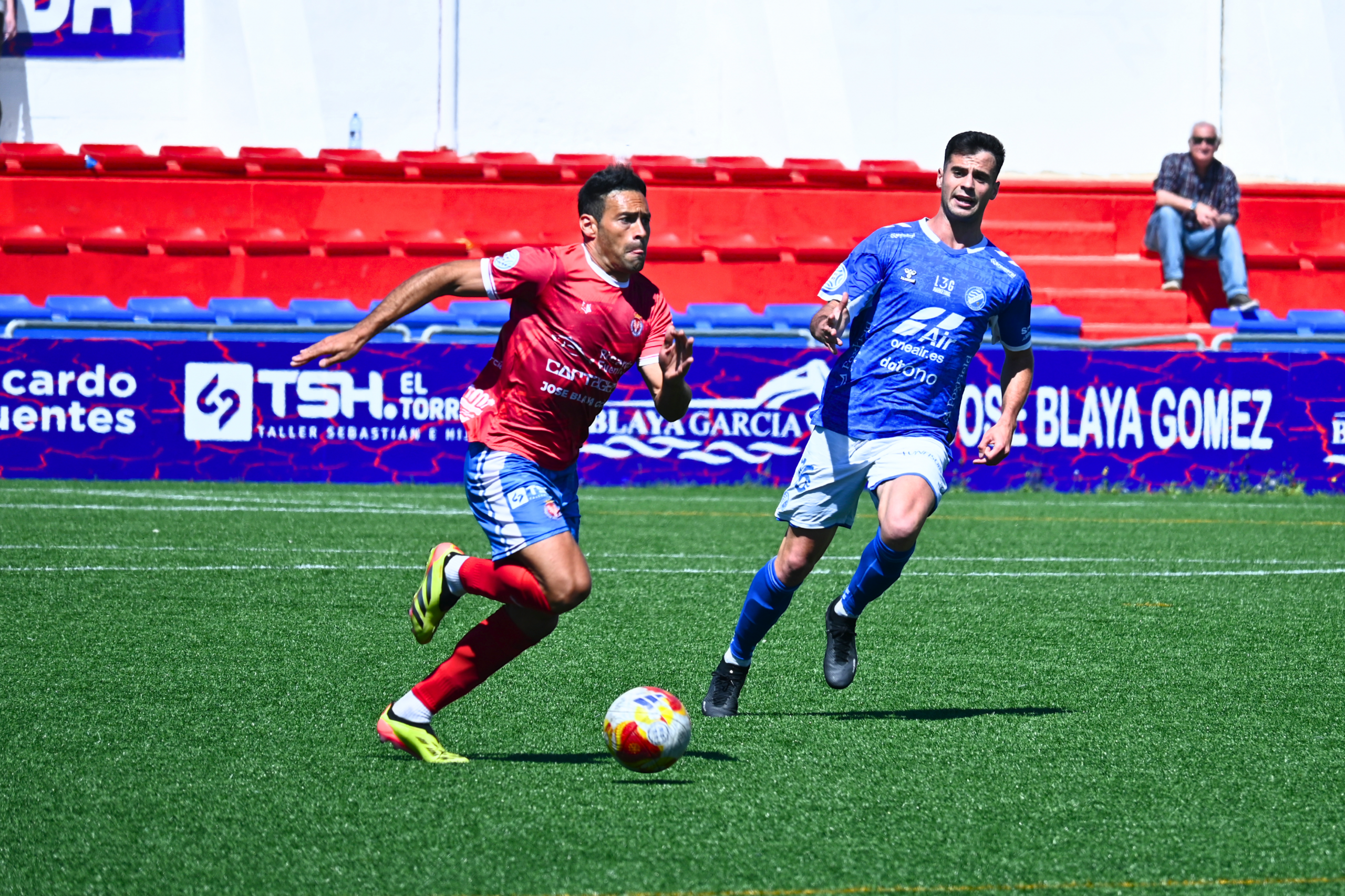 Imagen principal de la previa del Almería B- Deportiva Minera.