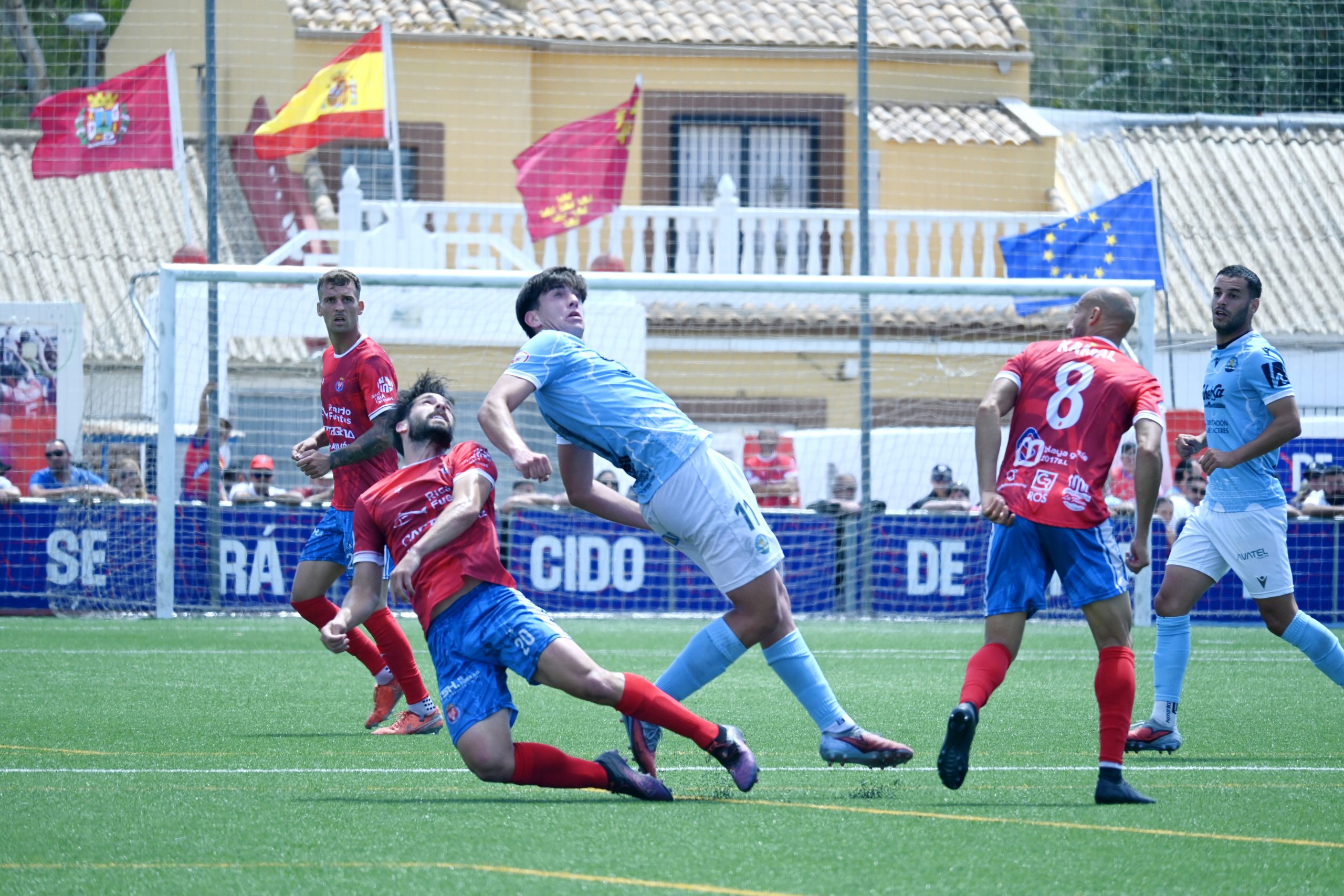 Imagen principal de la crónica del Deportiva Minera 0-1 CD Coria.